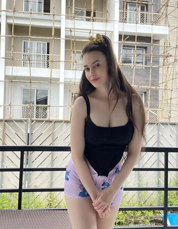 Escort service in Delhi